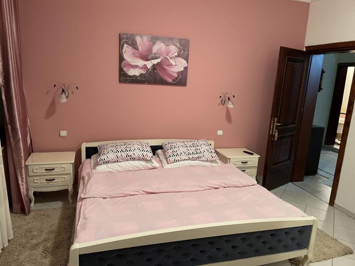 אולסינץ' Apartments Kalaja מראה חיצוני תמונה